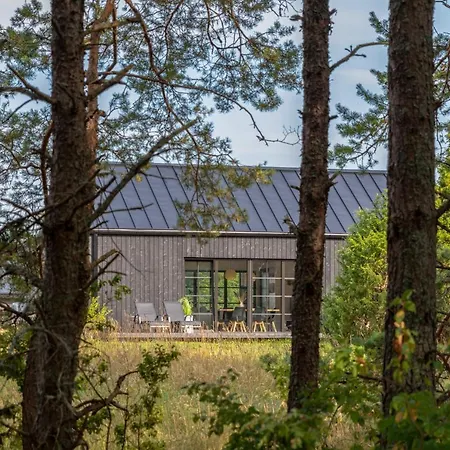 Saunaga Puhkemaja Spithamis, 250 Meetrit Merest! *