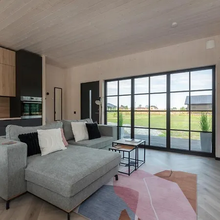 Vakantiehuis Saunaga Puhkemaja Spithamis, 250 Meetrit Merest! Spithami